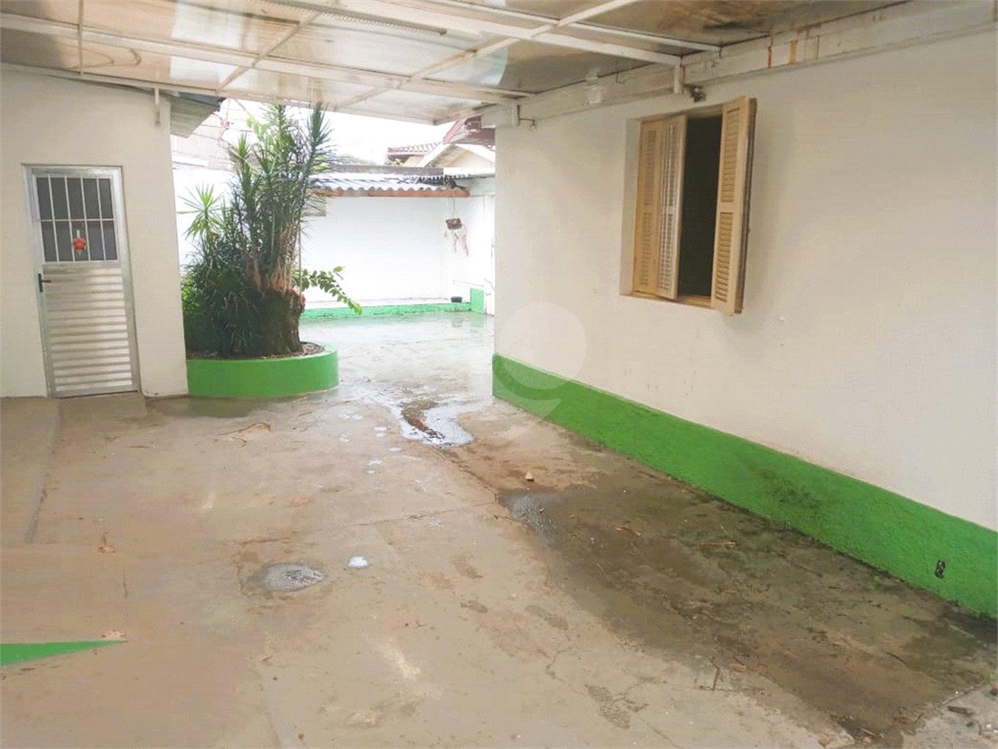 Casa à venda ou para alugar com 7 quartos, sendo 2 suítes, em Jardim Peri Peri, São Paulo, SP