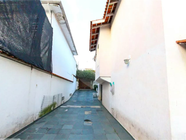 Sobrado à venda com 5 quartos, sendo 2 suítes,  em Tremembé, São Paulo, SP