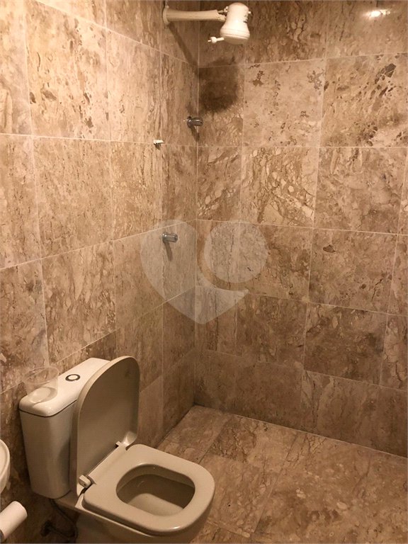Casa em condomínio à venda com 4 quartos, sendo 6 suítes, em Fazenda Morumbi, São Paulo, SP