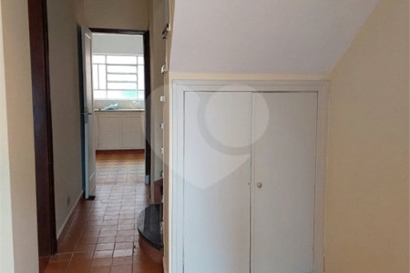 Sobrado à venda com 3 quartos em Vila Gumercindo, São Paulo, SP