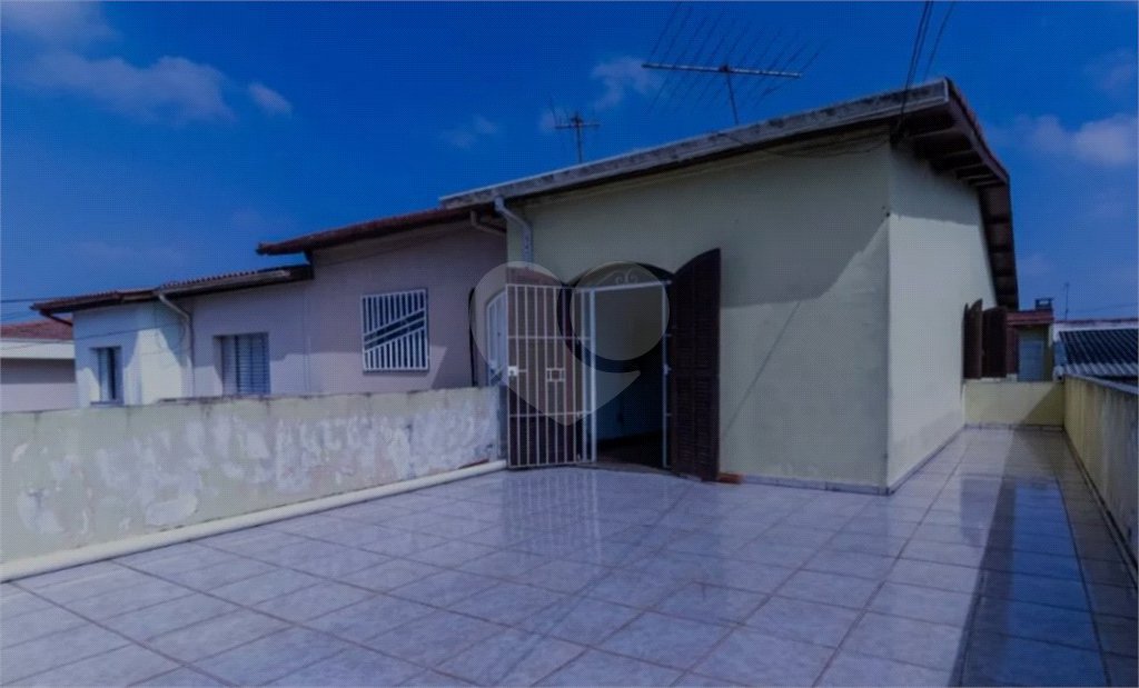 Sobrado à venda com 3 quartos, sendo 1 suíte, em Campo Grande, São Paulo, SP
