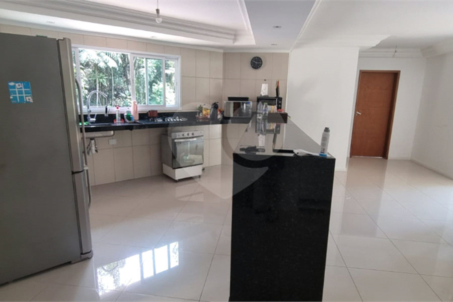 Casa à venda com 4 quartos, sendo 2 suítes,  no condomínio Sausalito, Mairiporã - SP