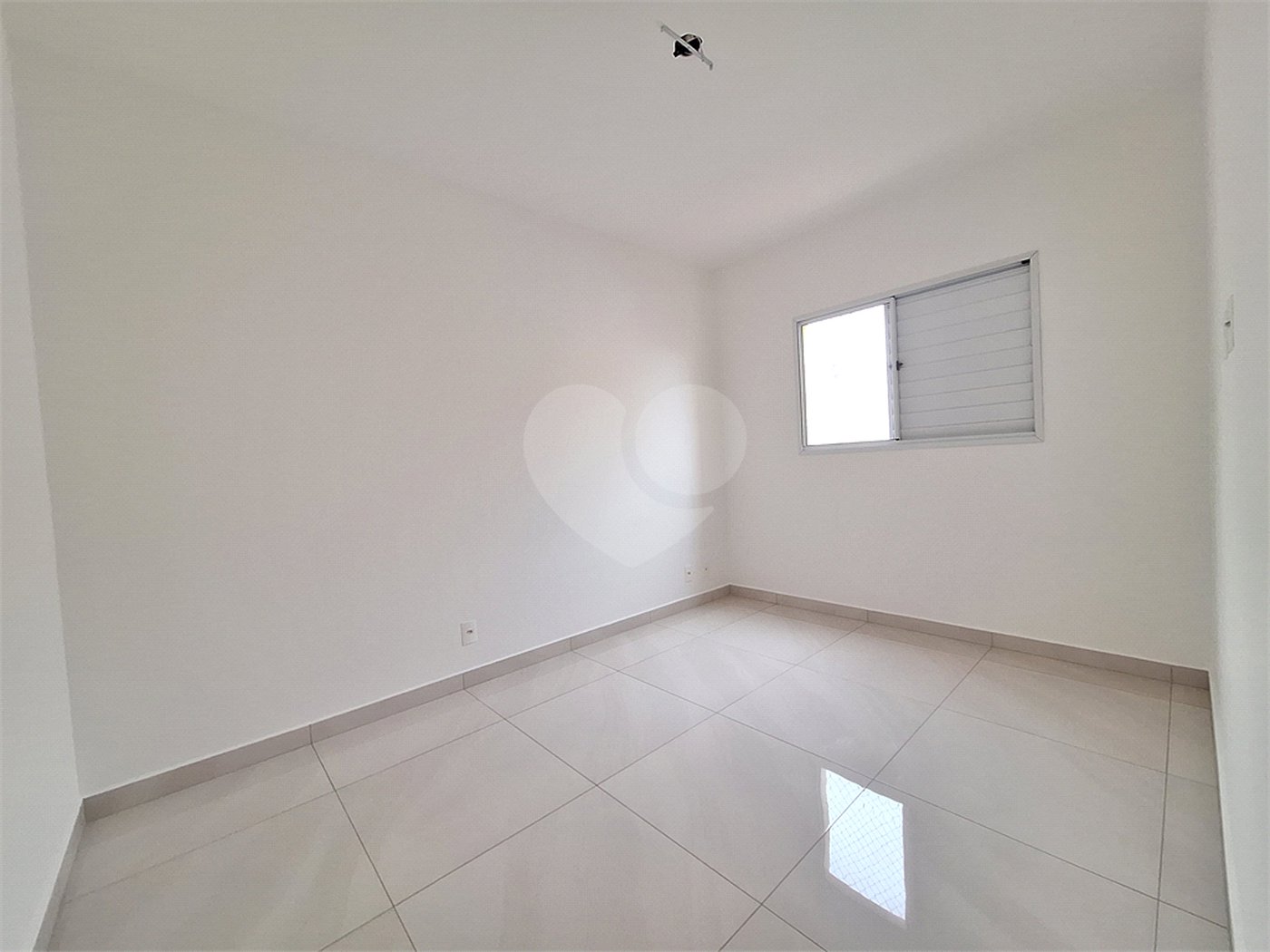 Apartamento à venda ou para alugar com 2 quartos em João Xxiii, Vinhedo, SP
