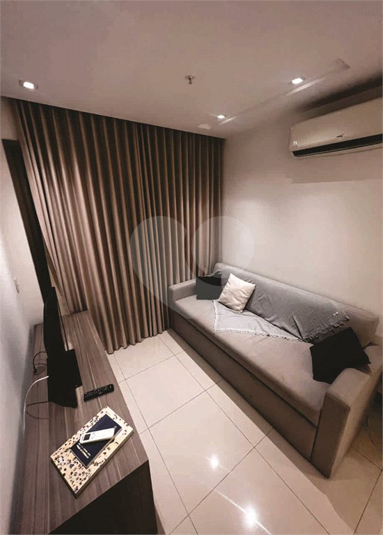 Apartamento à venda com 1 quarto em Curicica, Rio de Janeiro, RJ