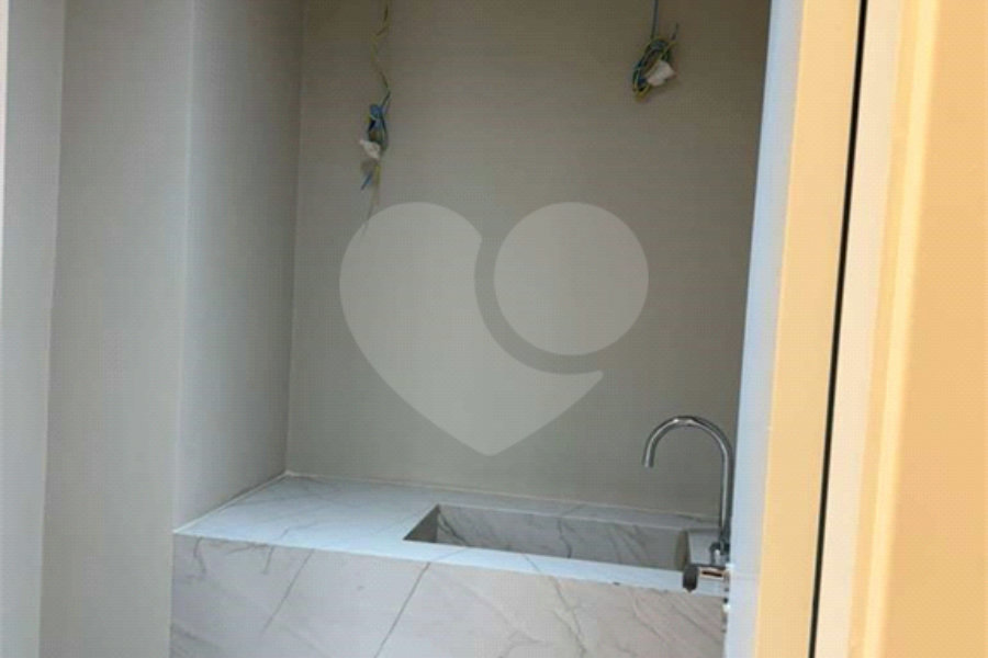 Apartamento à venda com 2 suítes em Tatuapé, São Paulo, SP