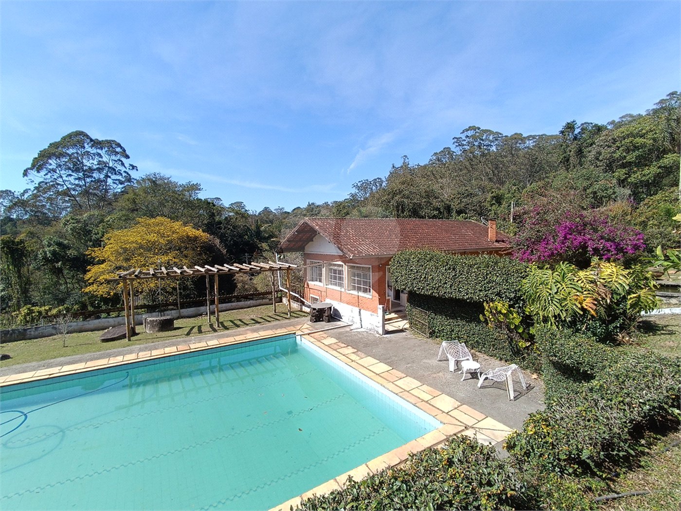 Chácara à venda com 4 quartos em Jardim Cardoso (mailasqui), São Roque, SP