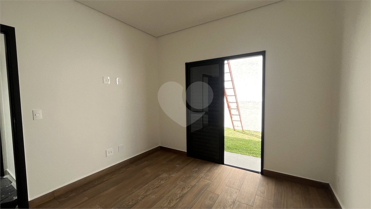 Casa Térrea à venda com 3 suítes em Jardim Paulista, Atibaia, SP
