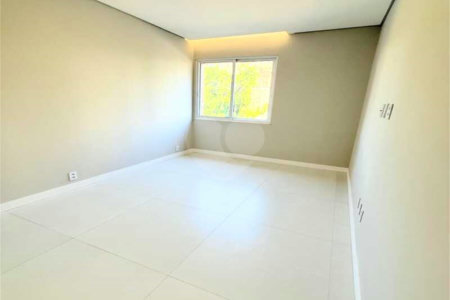 Apartamento à venda com 3 quartos, sendo 1 suíte, em Laranjeiras, Rio de Janeiro, RJ