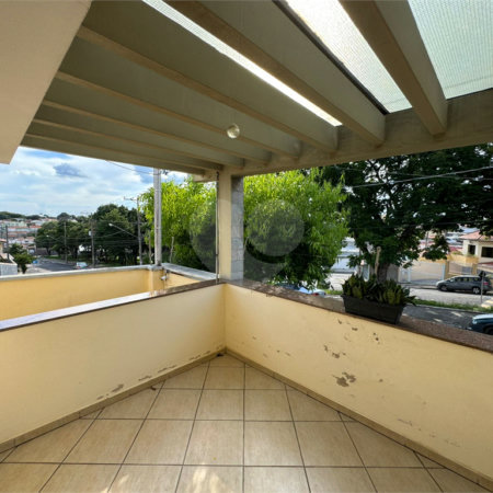 Casa à venda com 4 quartos, sendo 1 suíte, em Vila Henrique, Salto, SP