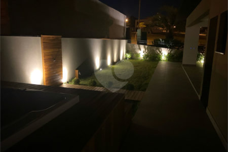 Casa à venda com 3 suítes no condomínio Alphaville Castelo, Itu - SP