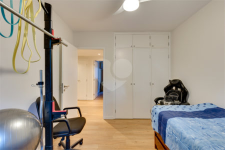 Apartamento à venda com 4 quartos, sendo 2 suítes, em Granja Julieta, São Paulo, SP