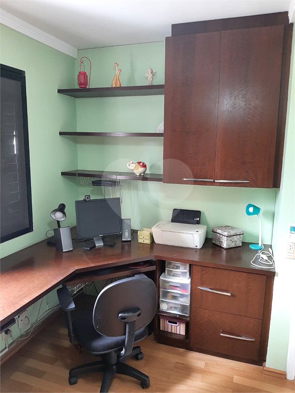 Apartamento à venda com 3 quartos, sendo 1 suíte, em Santo Amaro, São Paulo, SP