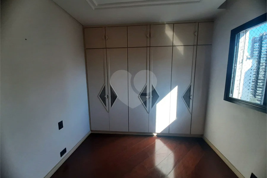 Apartamento à venda com 3 suítes em Tatuapé, São Paulo, SP