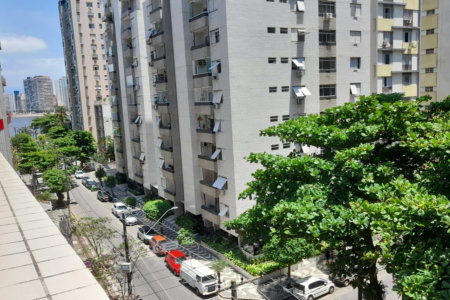 Apartamento com 3 dormitórios à venda, 115 m² por R$ 555.000,00 - Boa Vista - São Vicente/SP