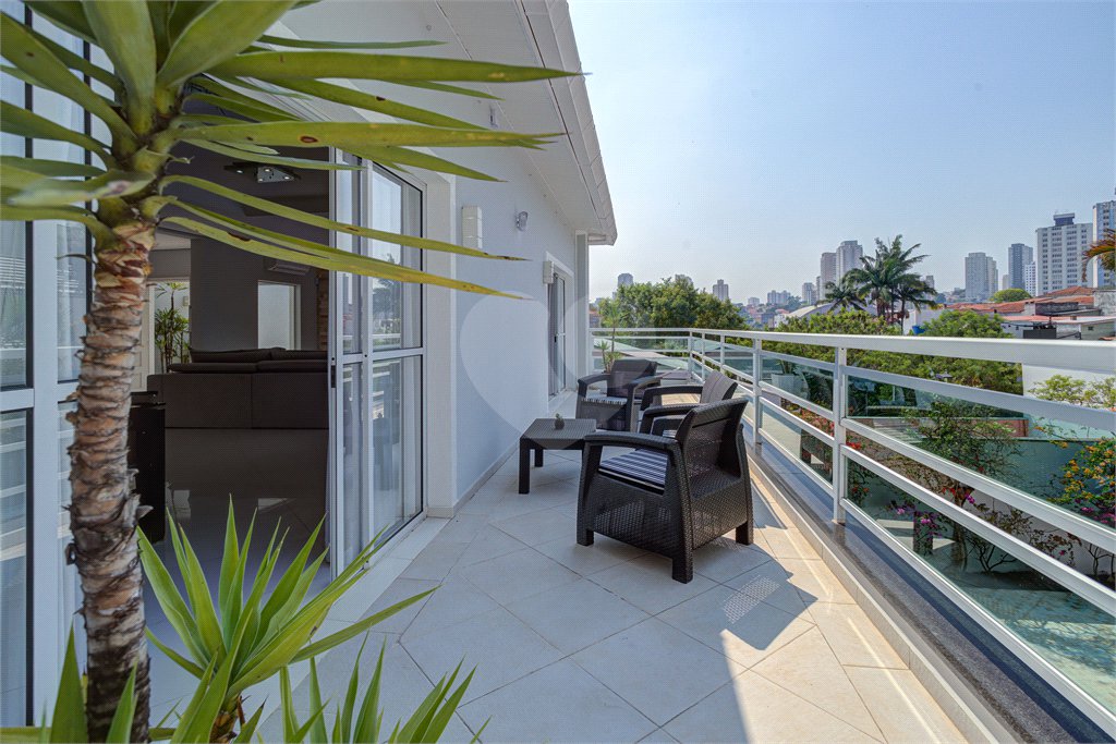 Casa à venda com 5 quartos, sendo 3 suítes, em Chácara Monte Alegre, São Paulo, SP