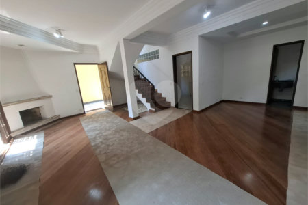 Casa para alugar com 4 quartos, sendo 2 suítes, no condomínio Palm Garden, São Paulo - SP
