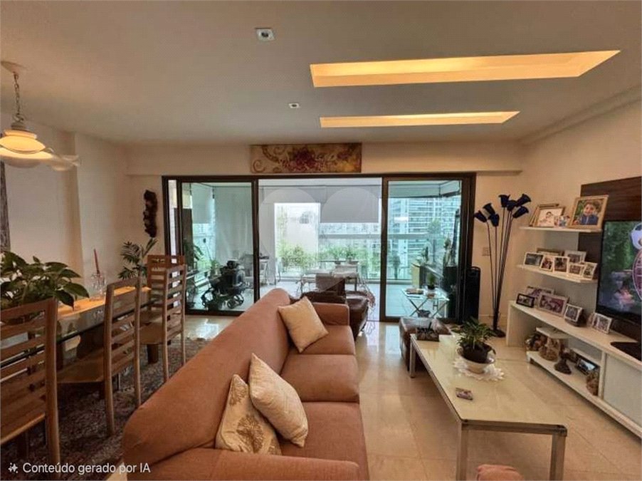 Apartamento à venda com 3 quartos, sendo 2 suítes, em Barra da Tijuca, Rio de Janeiro, RJ
