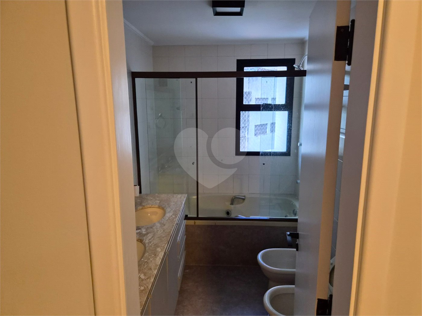 Apartamento à venda ou para alugar com 4 quartos, sendo 2 suítes, em Santana, São Paulo, SP