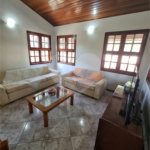 Casa à venda com 4 quartos, sendo 2 suítes, em Bosque, Vinhedo, SP