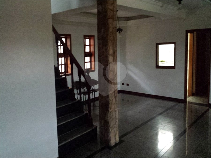 Casa à venda ou para alugar com 4 suítes no condomínio Residencial Vale das Laranjeiras, Indaiatuba - SP