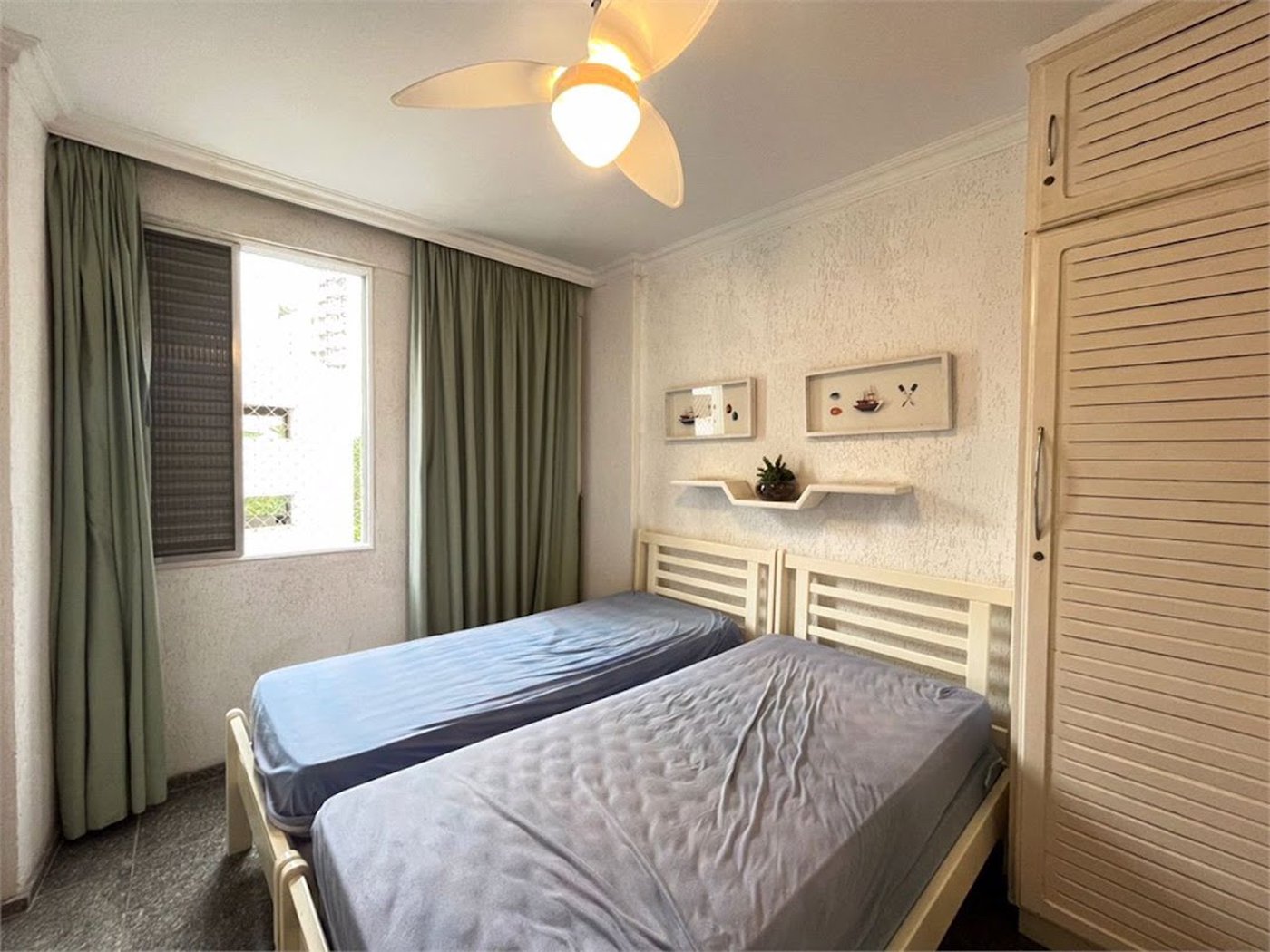Apartamento Residencial à venda, Barra Funda, Guarujá - AP0179.