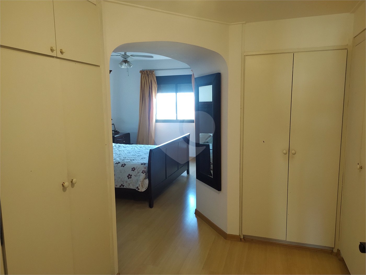 Apartamento à venda com 4 suítes em Jardim Marajoara, São Paulo, SP