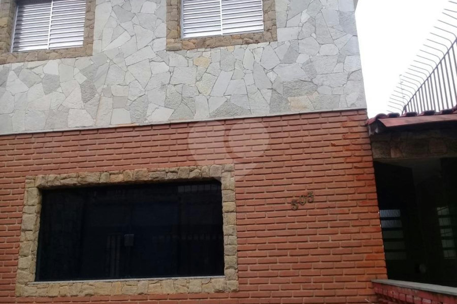 Sobrado à venda com 3 quartos, sendo 1 suíte,  em Horto, São Paulo, SP