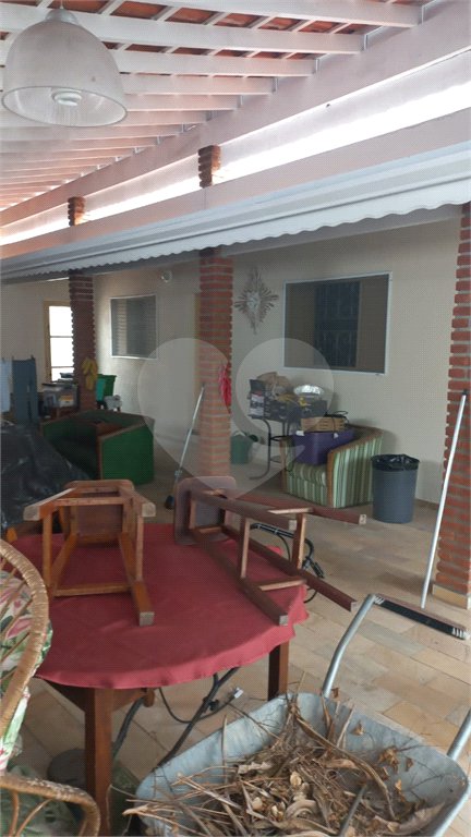 Casa à venda ou para alugar com 5 quartos, sendo 1 suíte,  em Vila Oliveira, Mogi das Cruzes, SP