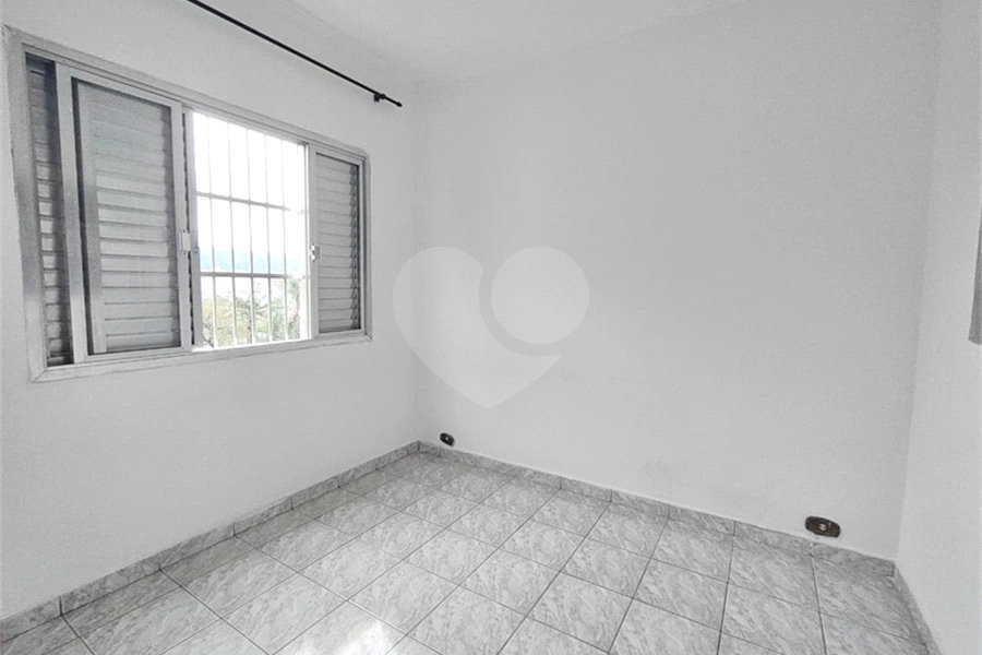 Sobrado à venda com 3 quartos, sendo 1 suíte, em Vila Pedra Branca, São Paulo, SP