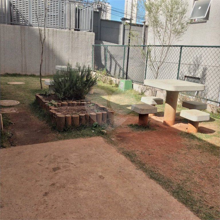 Apartamento à venda com 2 quartos em Jardim Gilda Maria, São Paulo, SP