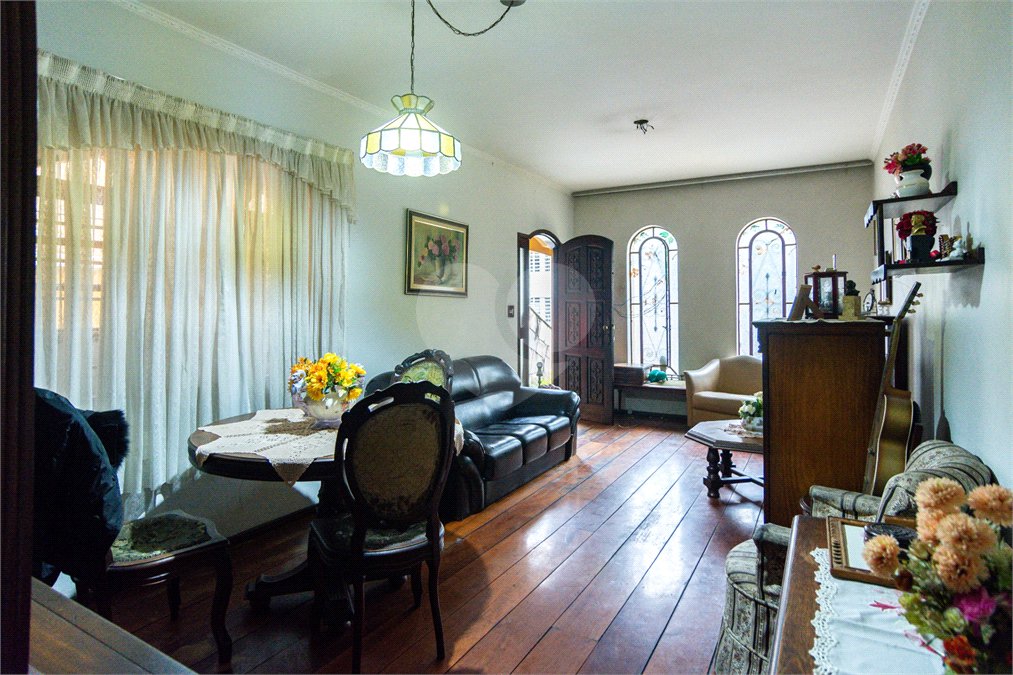 Sobrado à venda com 3 quartos, sendo 1 suíte, em Vila Prudente, São Paulo, SP