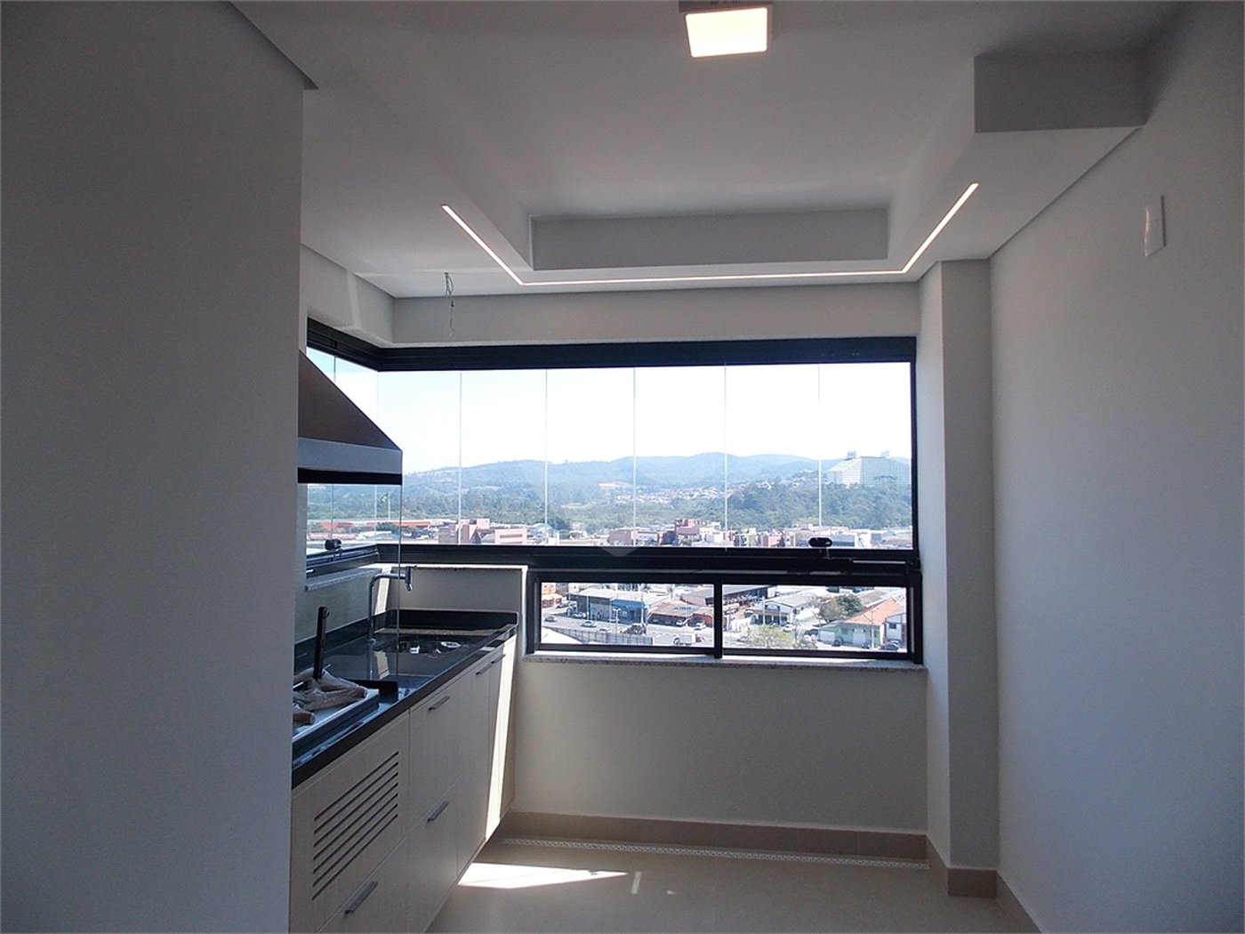 Apartamento à venda com 2 quartos, sendo 1 suíte, em Alvinópolis, Atibaia, SP