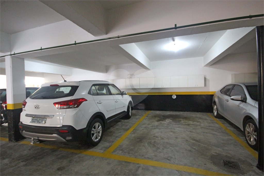 Apartamento à venda com 3 quartos, sendo 1 suíte,  em Alto da Lapa, São Paulo, SP