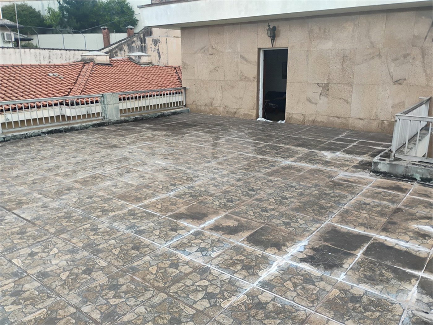 Sobrado à venda com 3 quartos, sendo 1 suíte, em Jardim São Bento, São Paulo, SP