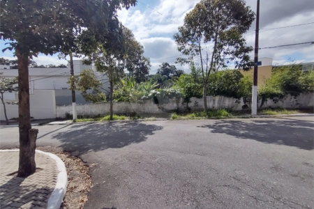 Terreno à venda no condomínio Jardim Leonor Mendes de Barros, São Paulo - SP