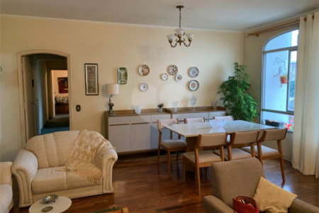 Apartamento à venda com 3 quartos, sendo 1 suíte,  em Jardim Marajoara, São Paulo, SP