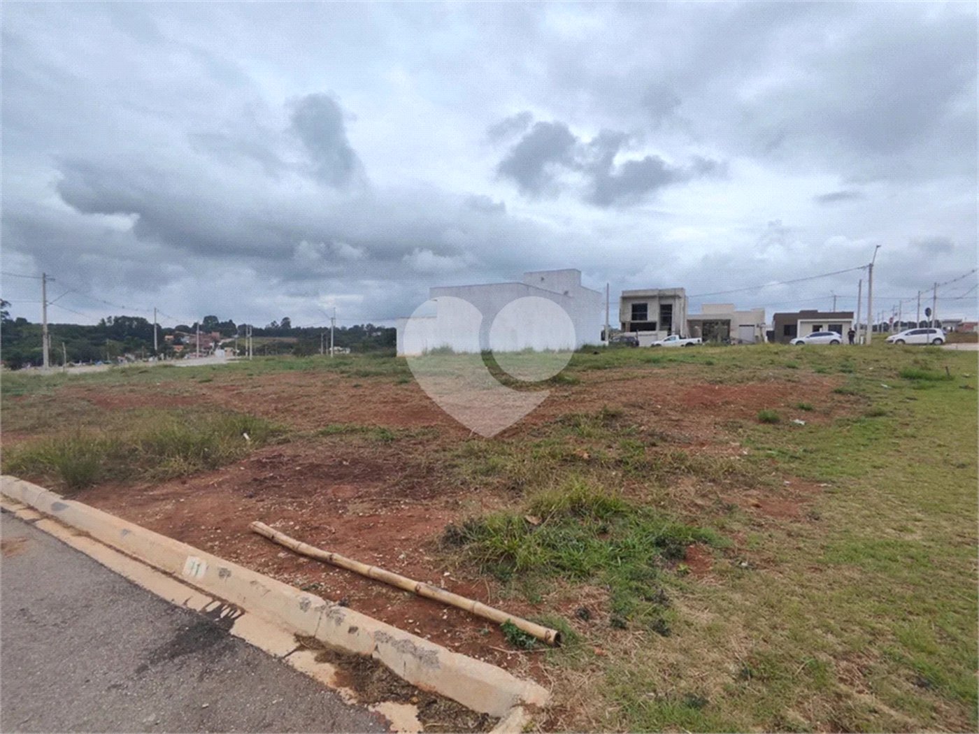 Terreno à venda no condomínio Tivolli, Itapetininga - SP
