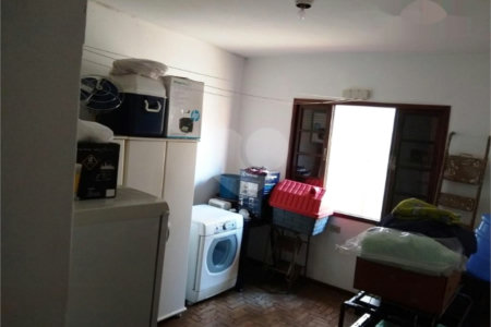 Sobrado à venda com 4 quartos, sendo 1 suíte, em Vila Constança, São Paulo, SP