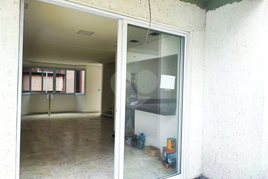 Casa à venda com 3 quartos, sendo 1 suíte,  no condomínio Ouro Verde, Guarulhos - SP