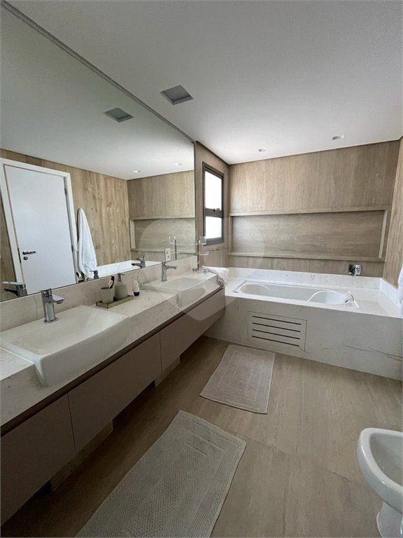 Apartamento à venda com 4 suítes em Santana, São Paulo, SP