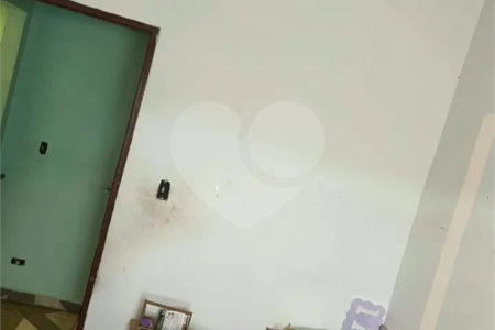 Casa à venda com 3 quartos em Vila Dalva, São Paulo, SP