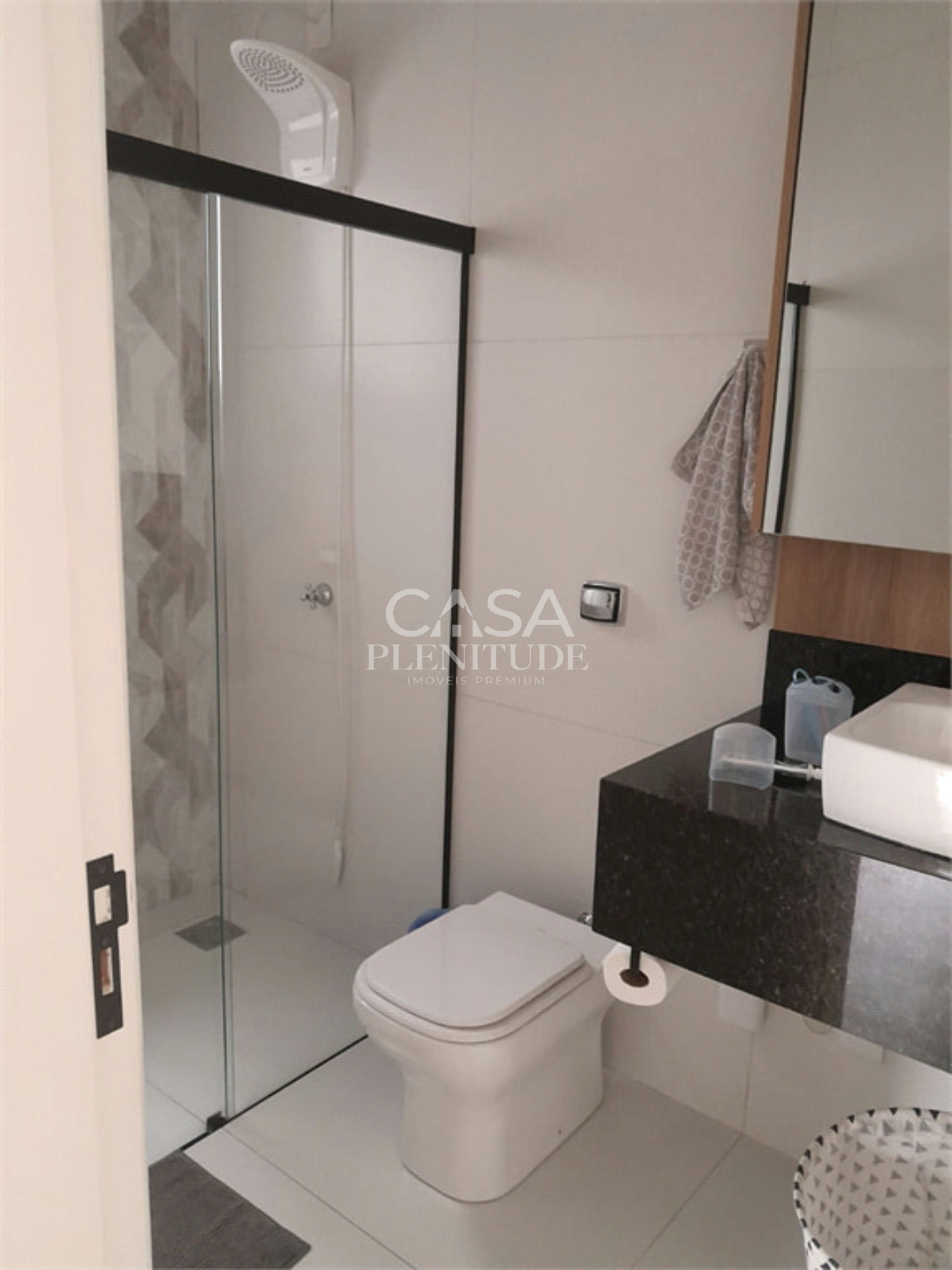 Casa em condomínio à venda com 3 quartos, sendo 2 suítes, em Cajuru do Sul, Sorocaba, SP