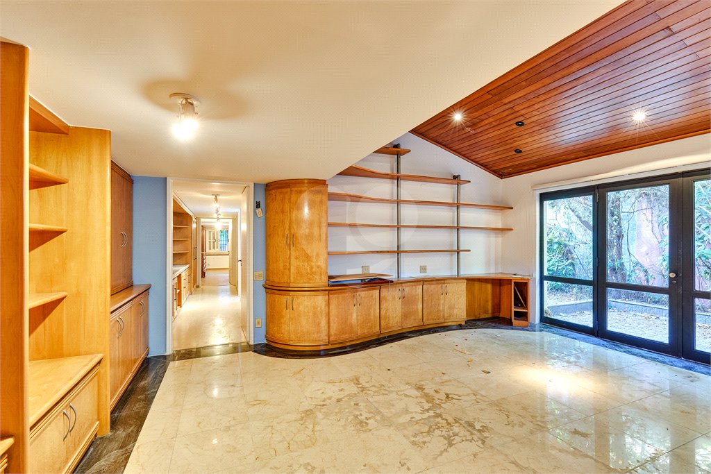 Casa à venda com 3 quartos, sendo 1 suíte, em Brooklin, São Paulo, SP