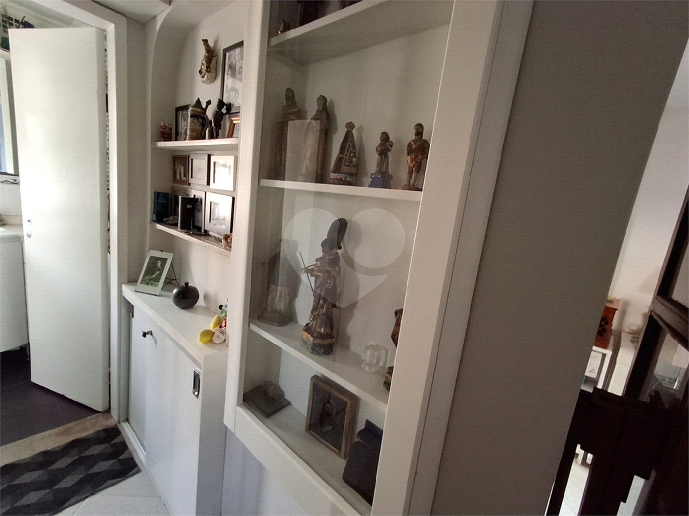 Apartamento à venda com 2 quartos, sendo 1 suíte, em Moema, São Paulo, SP