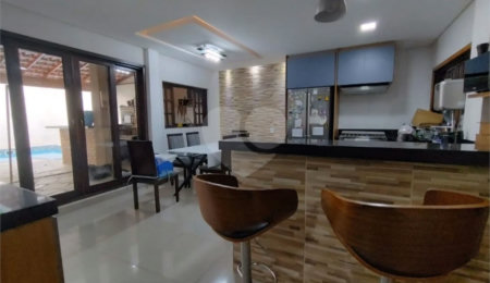Casa à venda com 5 quartos, sendo 1 suíte,  em Chácara Belenzinho, São Paulo, SP