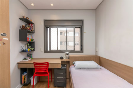 Apartamento à venda com 4 quartos, sendo 2 suítes, em Jardim Prudência, São Paulo, SP