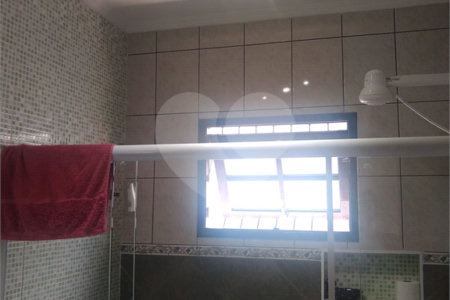 Sobrado à venda com 3 quartos, sendo 1 suíte,  em Vila do Castelo, São Paulo, SP