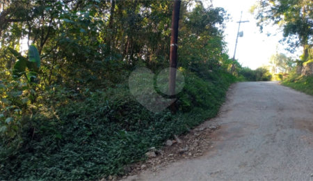Terreno à venda no condomínio Sausalito, Mairiporã - SP