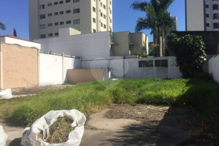 Terreno à venda em Santana, São Paulo, SP
