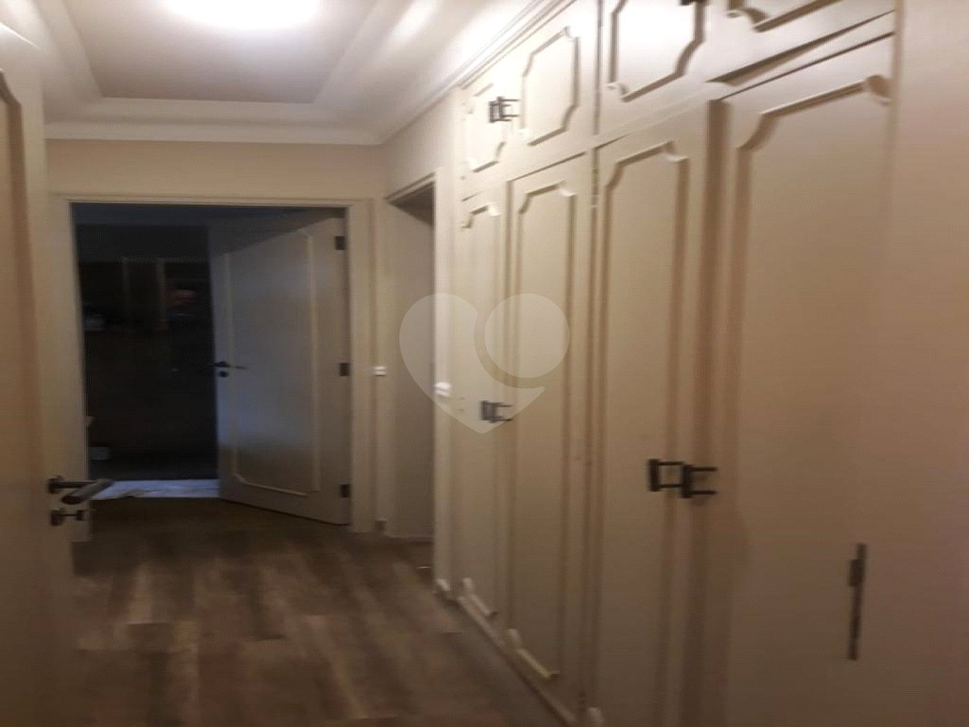 Apartamento à venda com 3 quartos, sendo 1 suíte, em Real Parque, São Paulo, SP